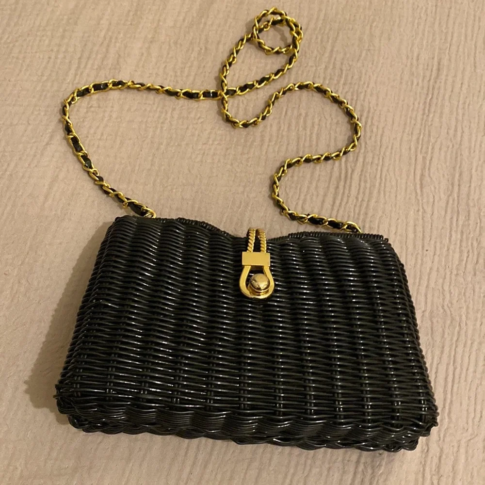 Vintyge Elegant Black Woven Chain Strap Bag - Picture 4 of 10